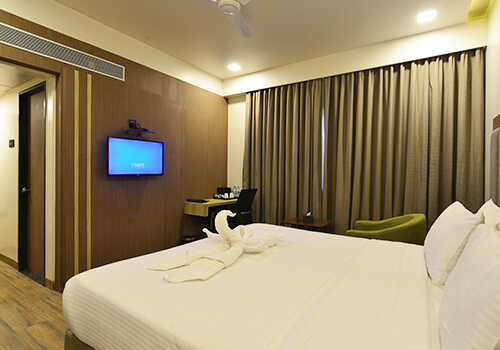 Rooms - Hotel Jhankar Palace one of the best Hotel in Dhule